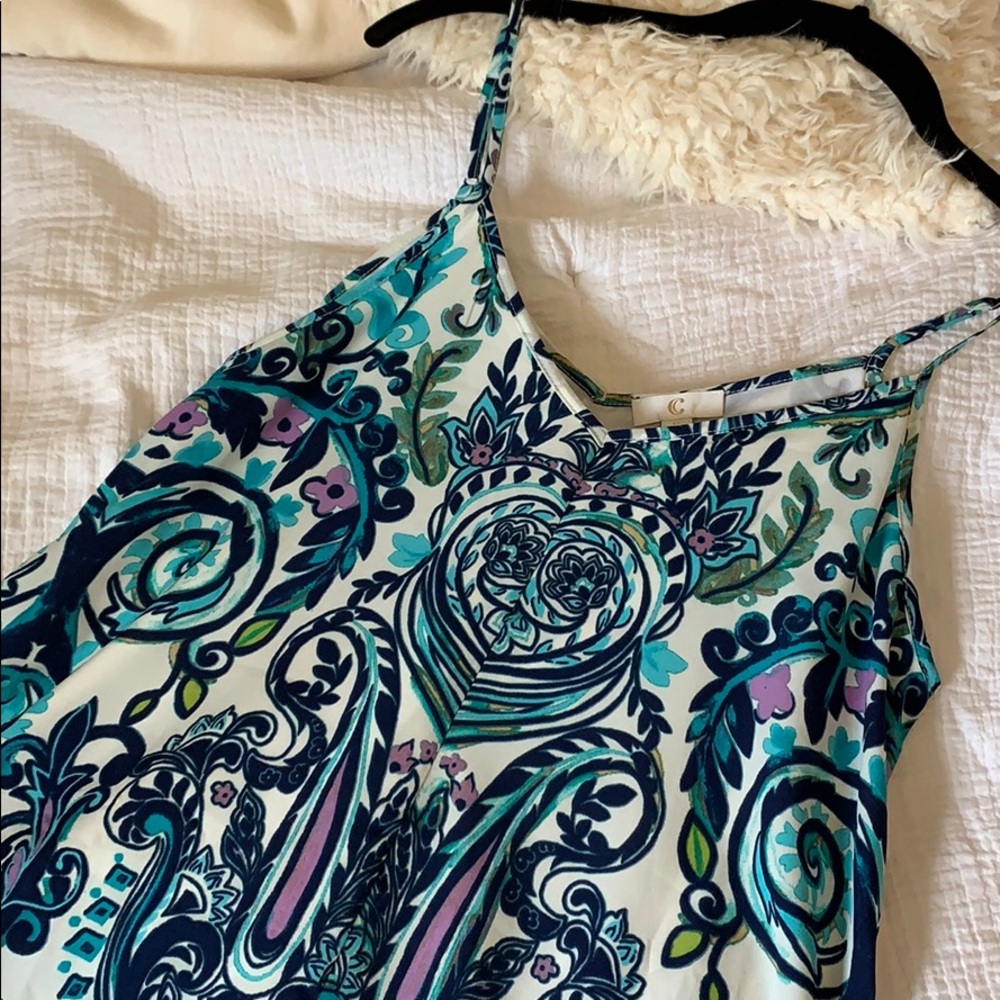 Flowy Dress - Picture 2 of 3